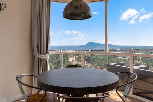 2 Zimmer Penthouse zu verkaufen in Altea mit Pool Garage - 550.000 € (Ref: 9483799)