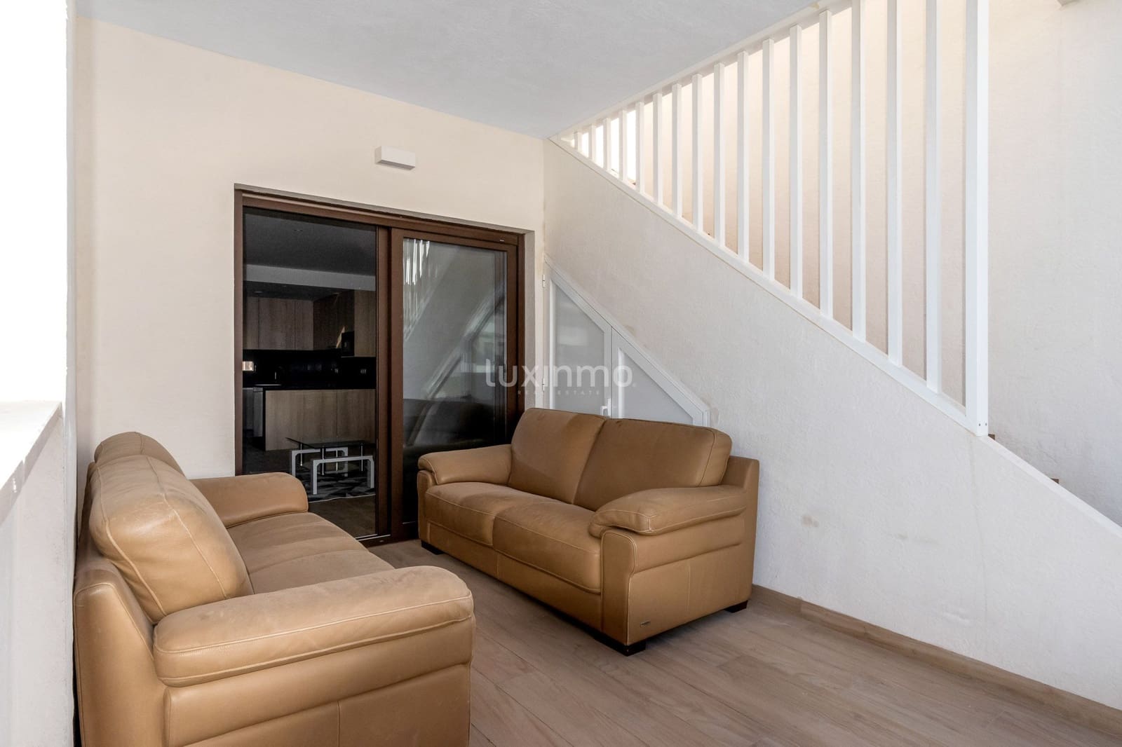 Apartamento de 2 habitaciones en Finestrat en alquiler con piscina garaje - 1.600 € (Ref: 9483945)