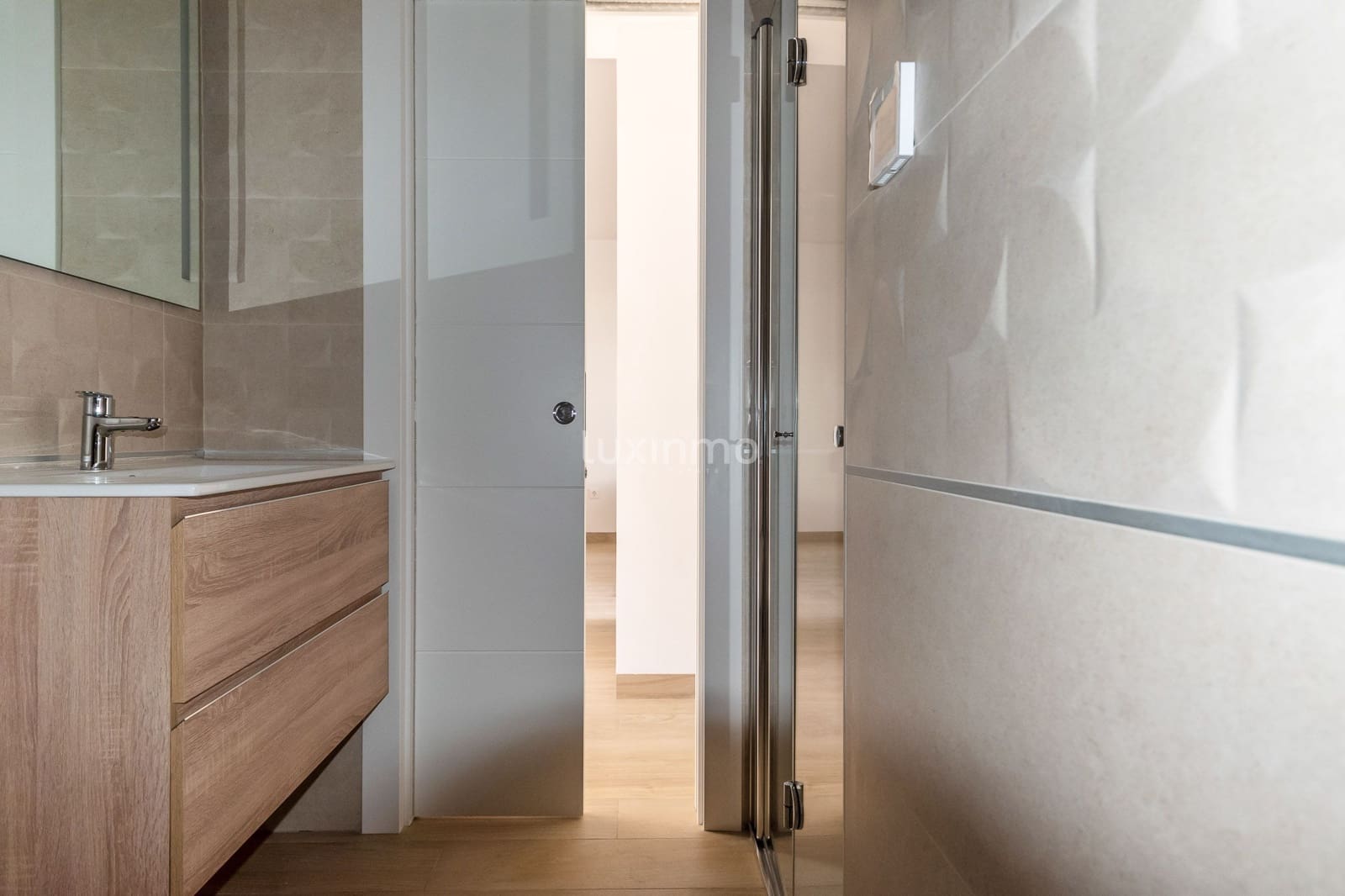 Apartamento de 2 habitaciones en Finestrat en alquiler con piscina garaje - 1.600 € (Ref: 9483945)