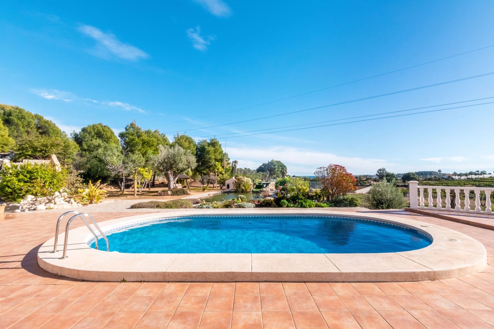 3 bedroom Villa for sale in Altea with pool garage - € 1,100,000 (Ref: 9484068)