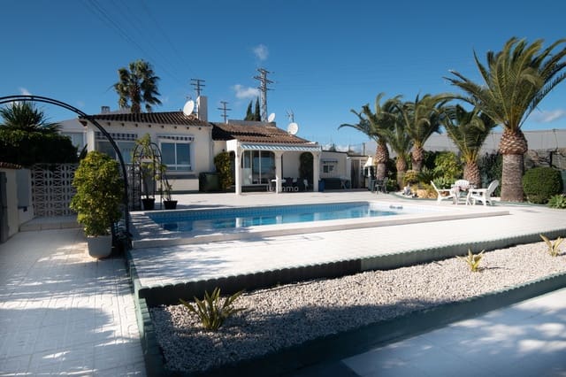 3 sovrum Villa till salu i La Nucia med pool garage - 475 000 € (Ref: 9484969)