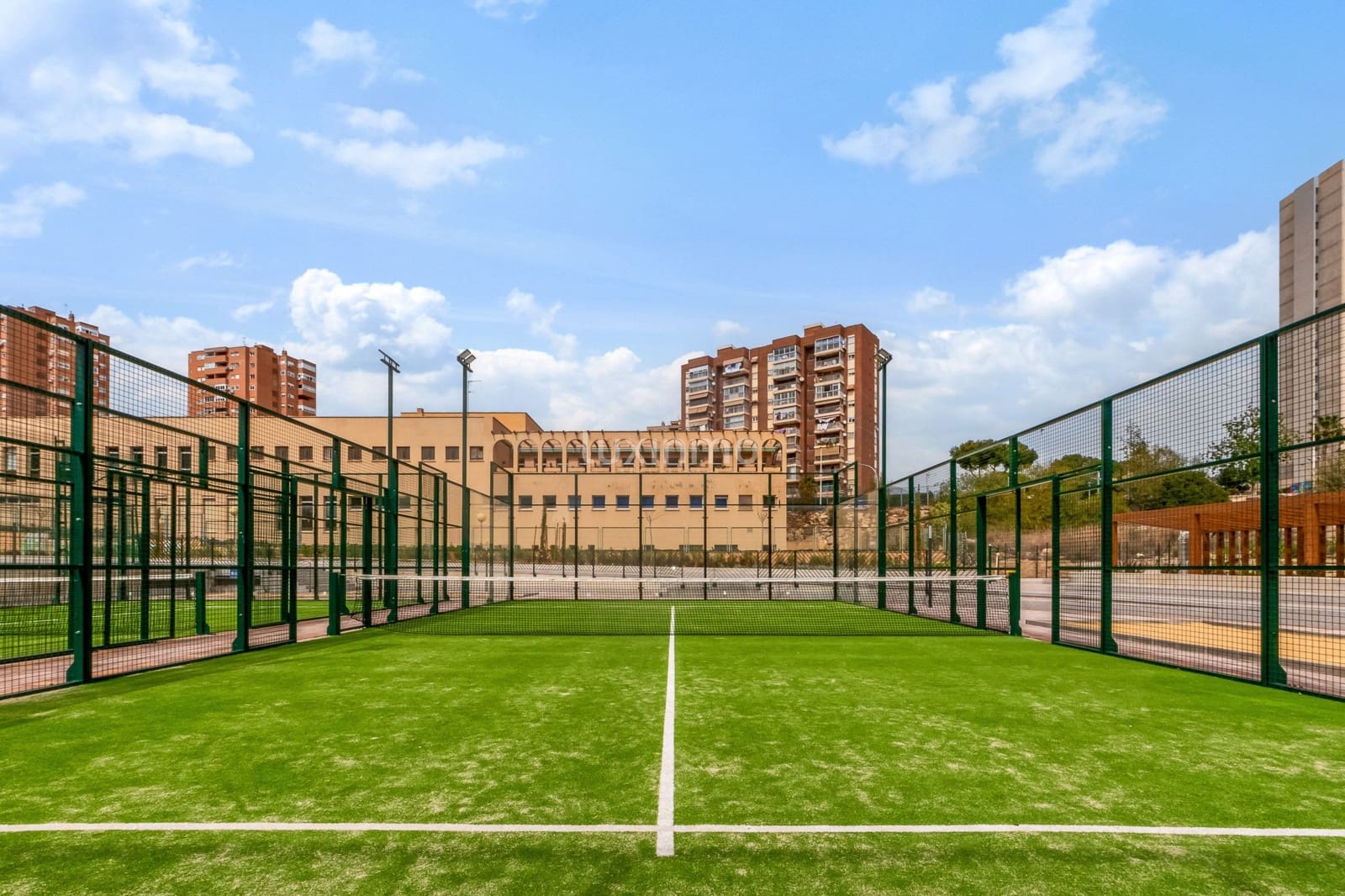 3 bedroom Apartment for sale in Benidorm with pool garage - € 670,000 (Ref: 9485062)