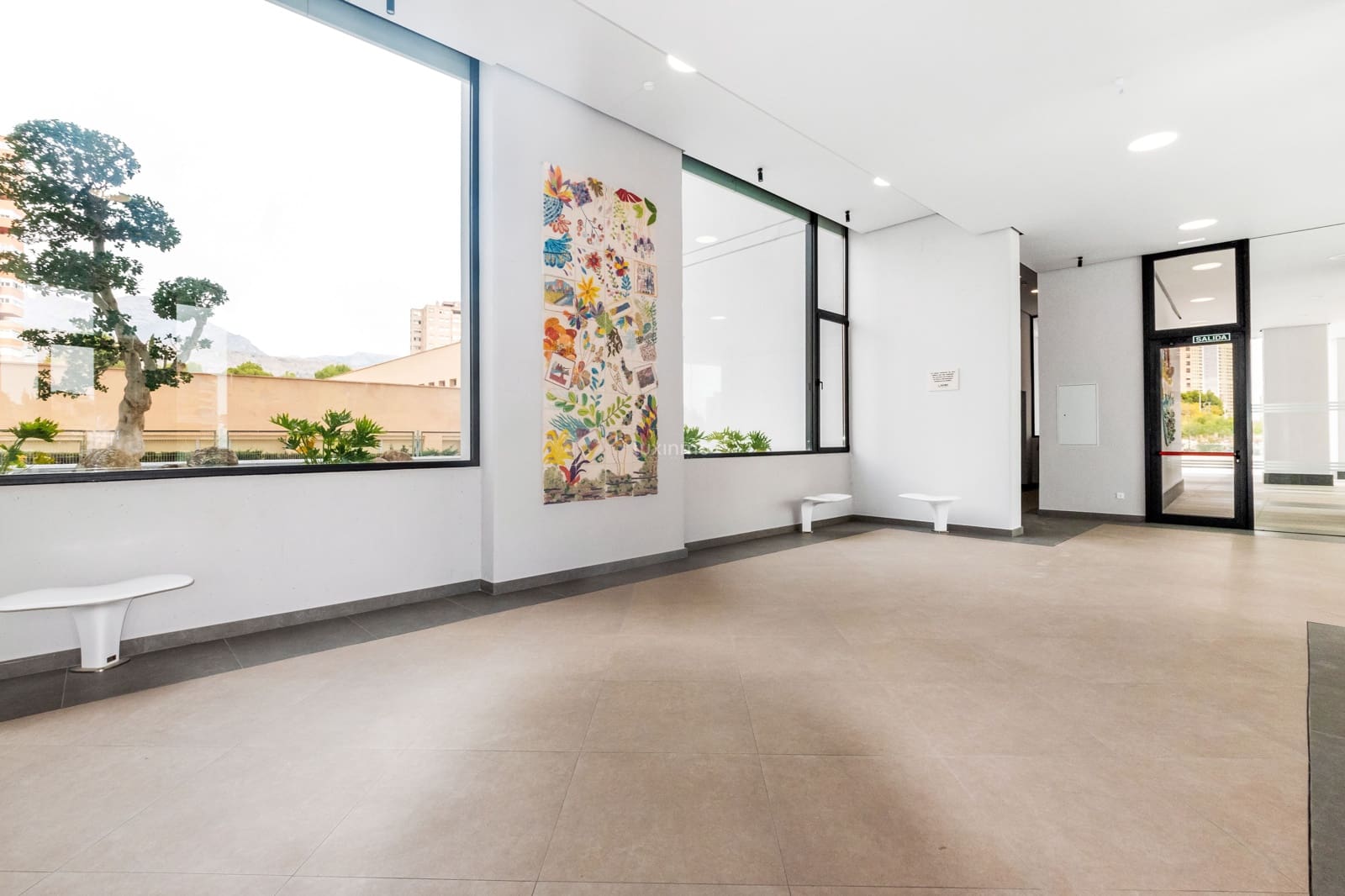 3 bedroom Apartment for sale in Benidorm with pool garage - € 670,000 (Ref: 9485062)