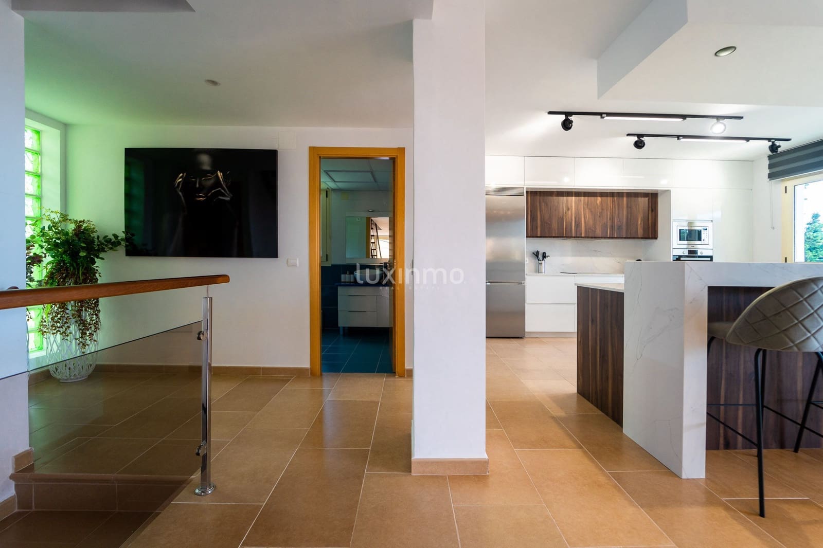 6 bedroom Villa for sale in Calpe / Calp with pool garage - € 1,000,000 (Ref: 9485108)