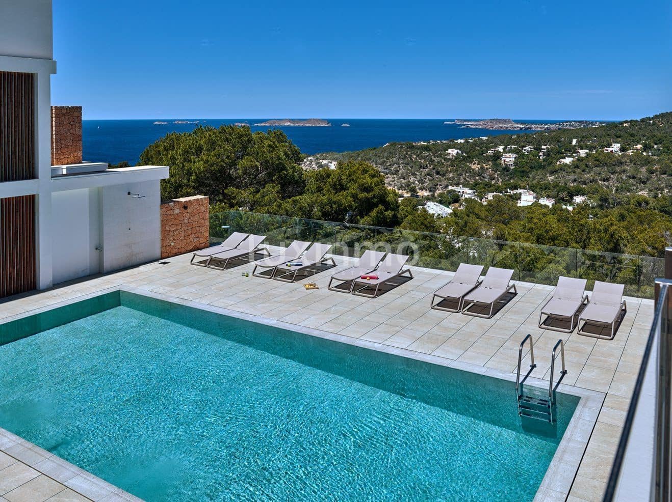 2 bedroom Apartment for sale in San Jose / Sant Josep de Sa Talaia with pool garage - € 775,000 (Ref: 9486656)