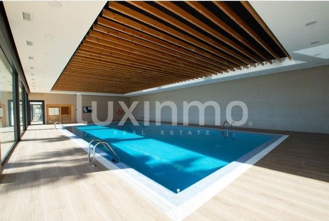 3 soverom Penthouse til salgs i Finestrat med svømmebasseng garasje - € 479 000 (Ref: 9487161)