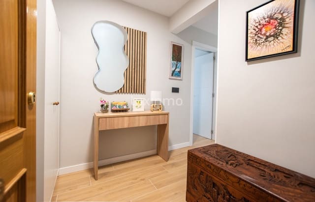 2 slaapkamer Appartement te huur in Calpe / Calp - € 1.900 (Ref: 9487953)