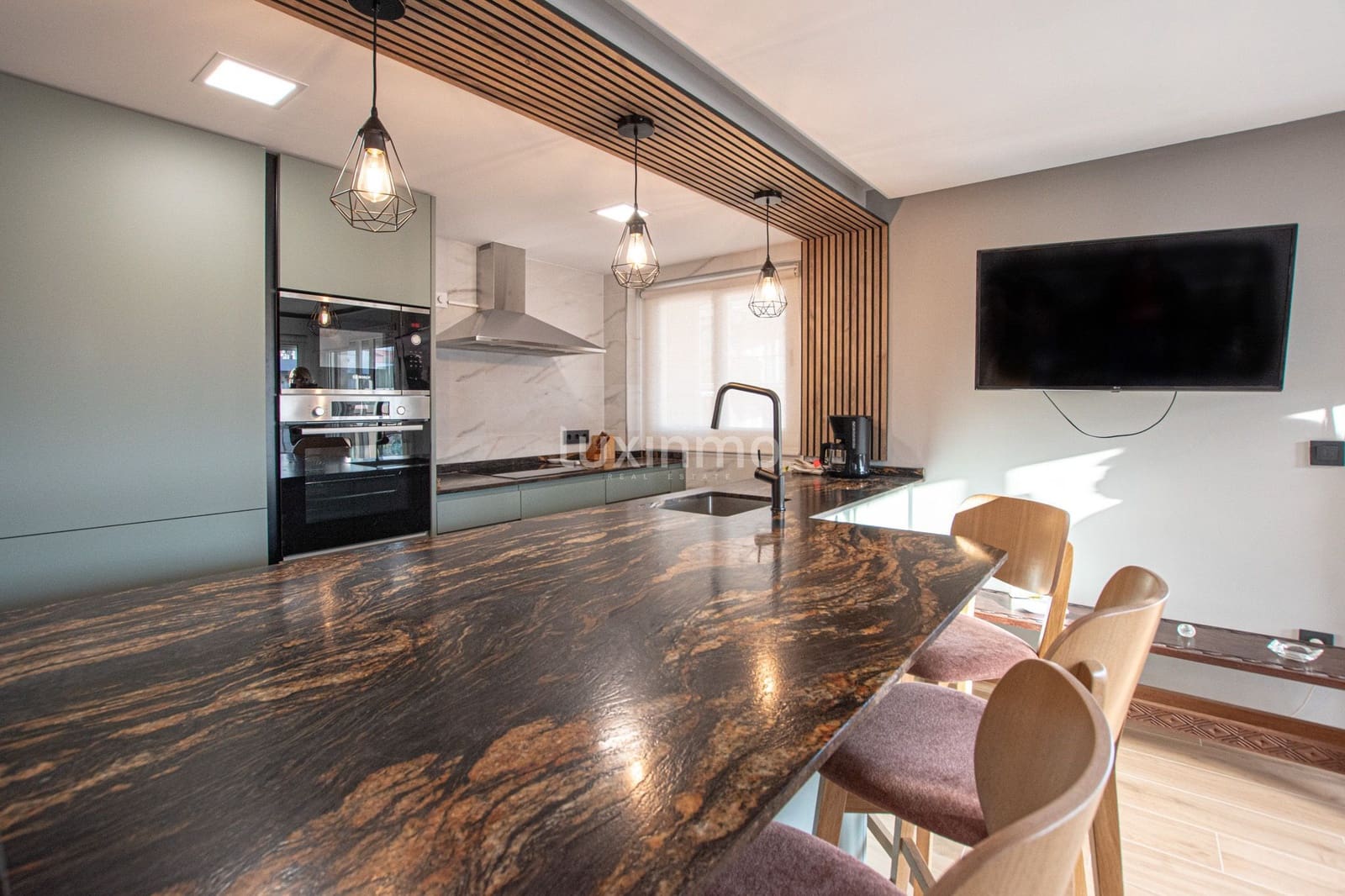 2 slaapkamer Appartement te huur in Calpe / Calp - € 1.500 (Ref: 9487953)