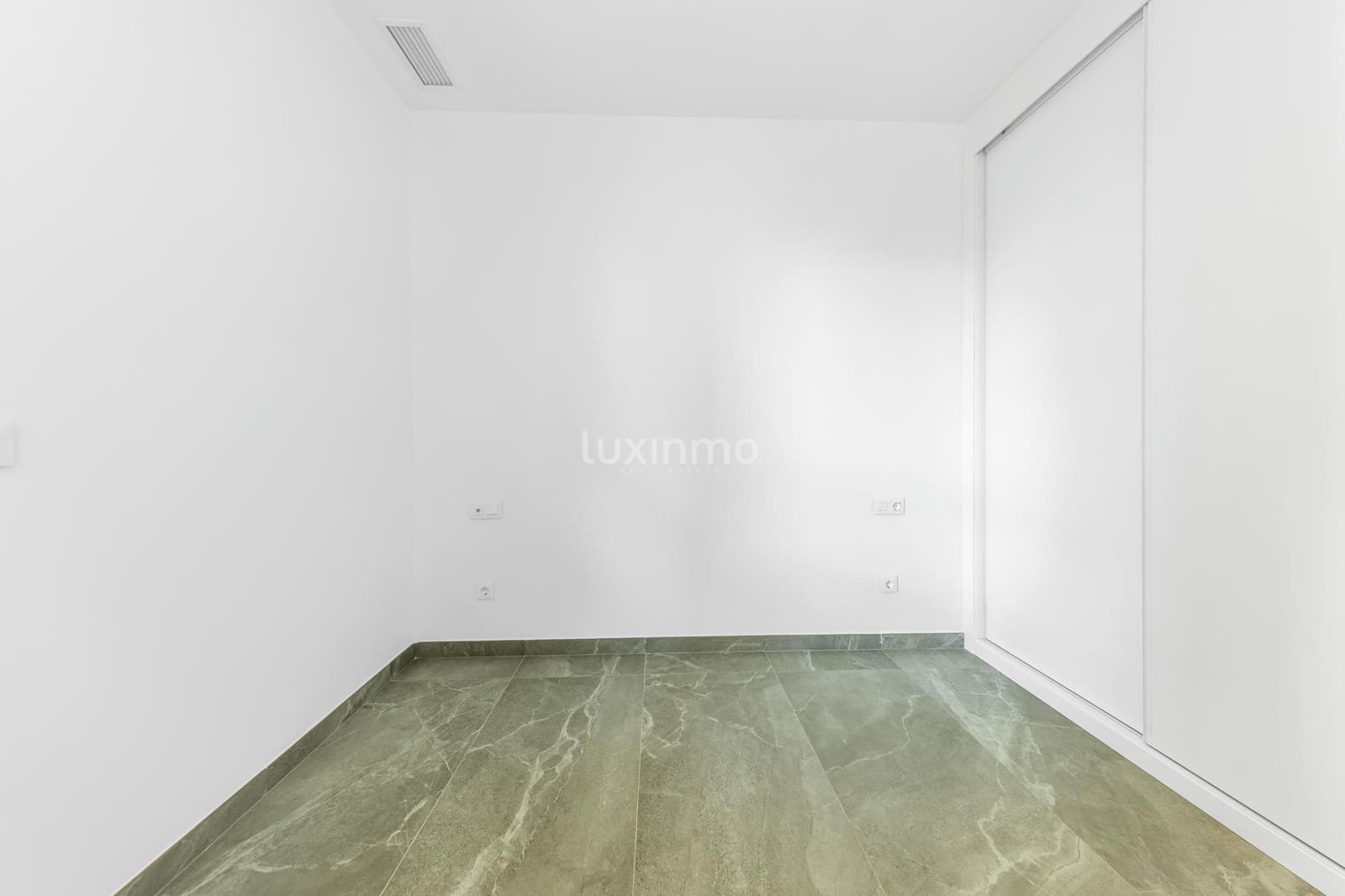 3 bedroom Apartment for sale in Calpe / Calp with pool garage - € 565,000 (Ref: 9491924)