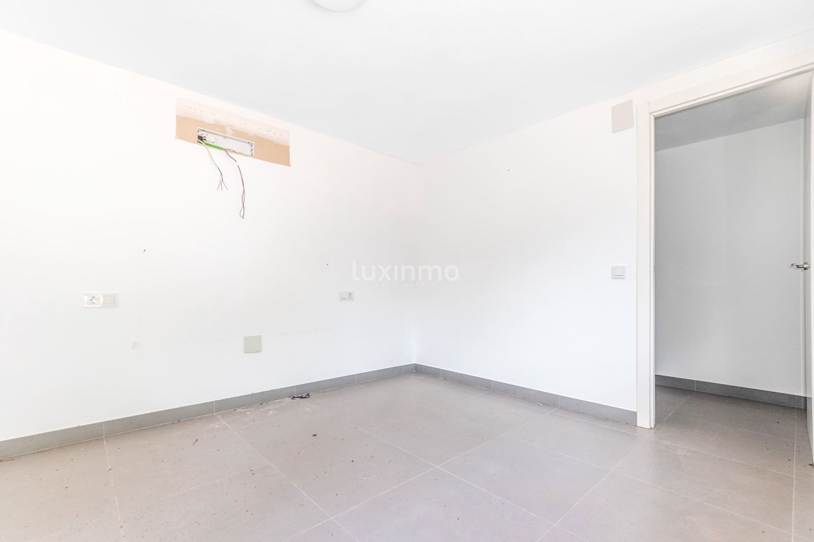 4 bedroom Villa for sale in La Nucia with garage - € 950,000 (Ref: 9496754)