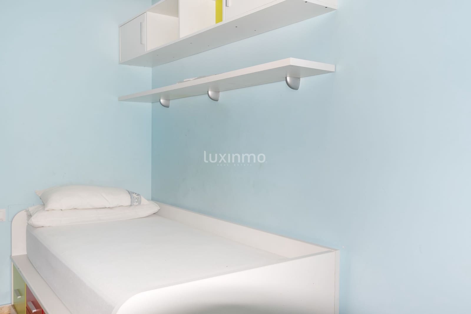 4 bedroom Penthouse for sale in Benidorm with garage - € 550,000 (Ref: 9496762)