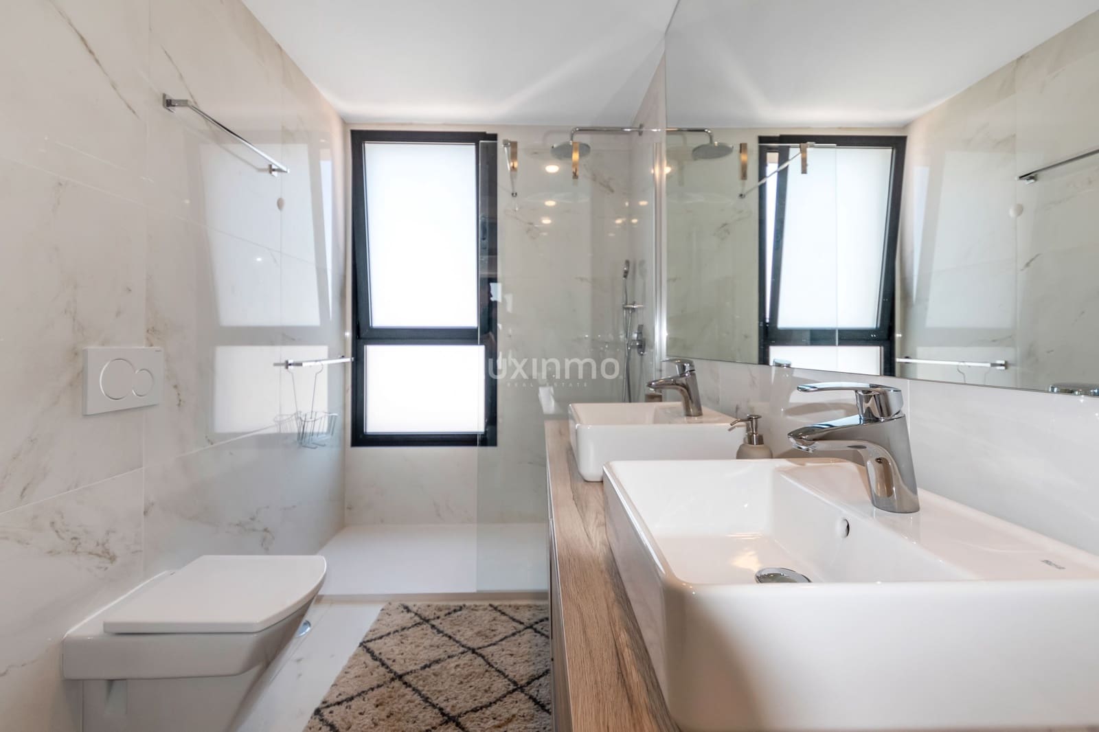 3 bedroom Apartment for sale in Benidorm with pool garage - € 789,000 (Ref: 9499584)