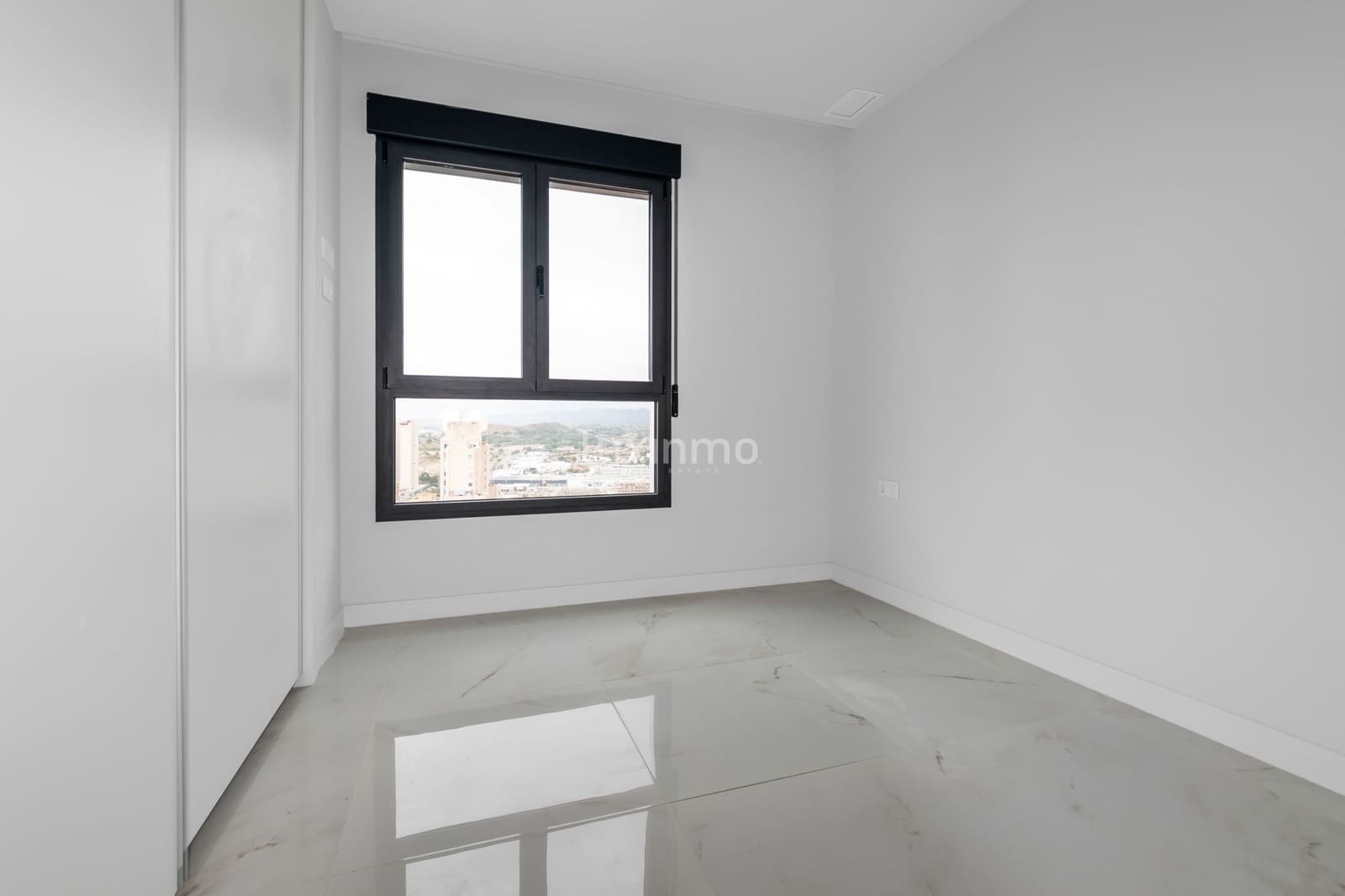 3 bedroom Apartment for sale in Benidorm with pool garage - € 670,000 (Ref: 9499591)