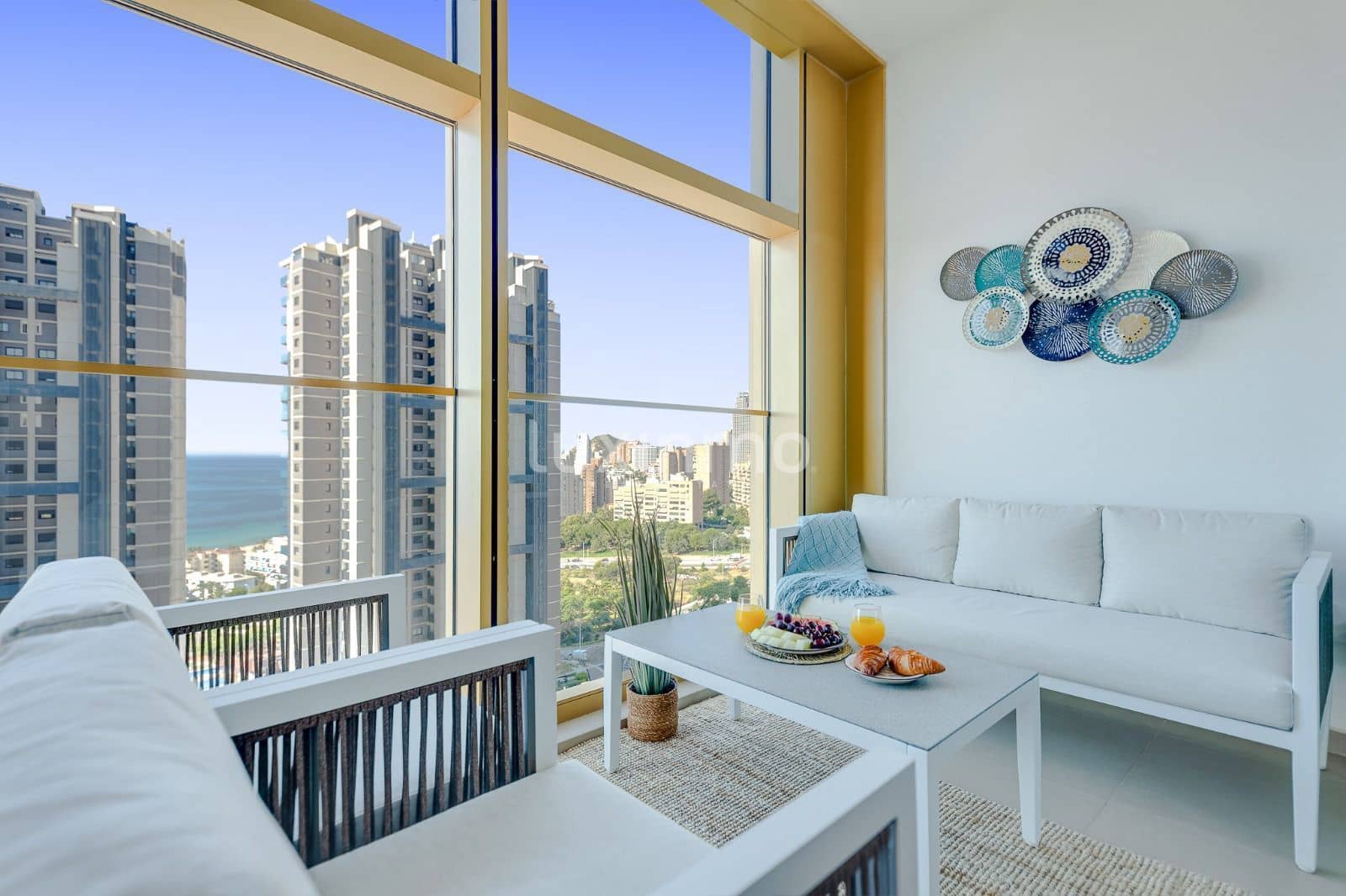 2 bedroom Flat for sale in Benidorm with pool garage - € 477,225 (Ref: 9499597)