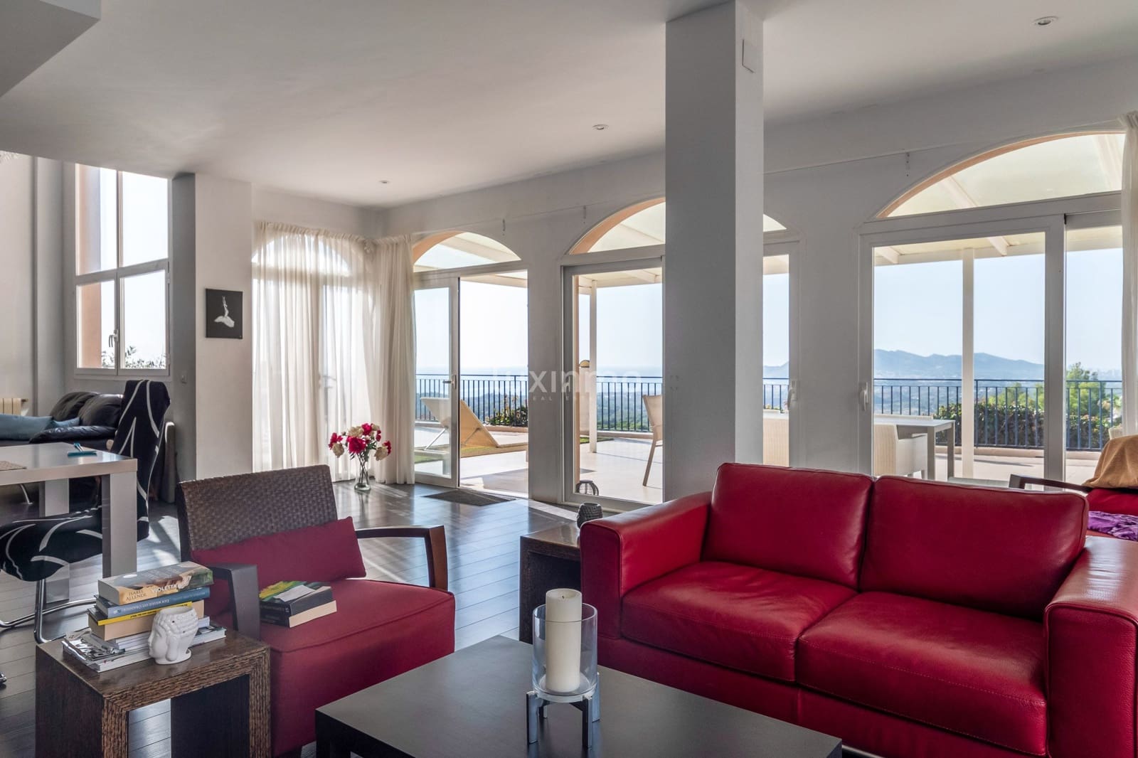 3 bedroom Villa for sale in Altea with pool garage - € 775,000 (Ref: 9499598)