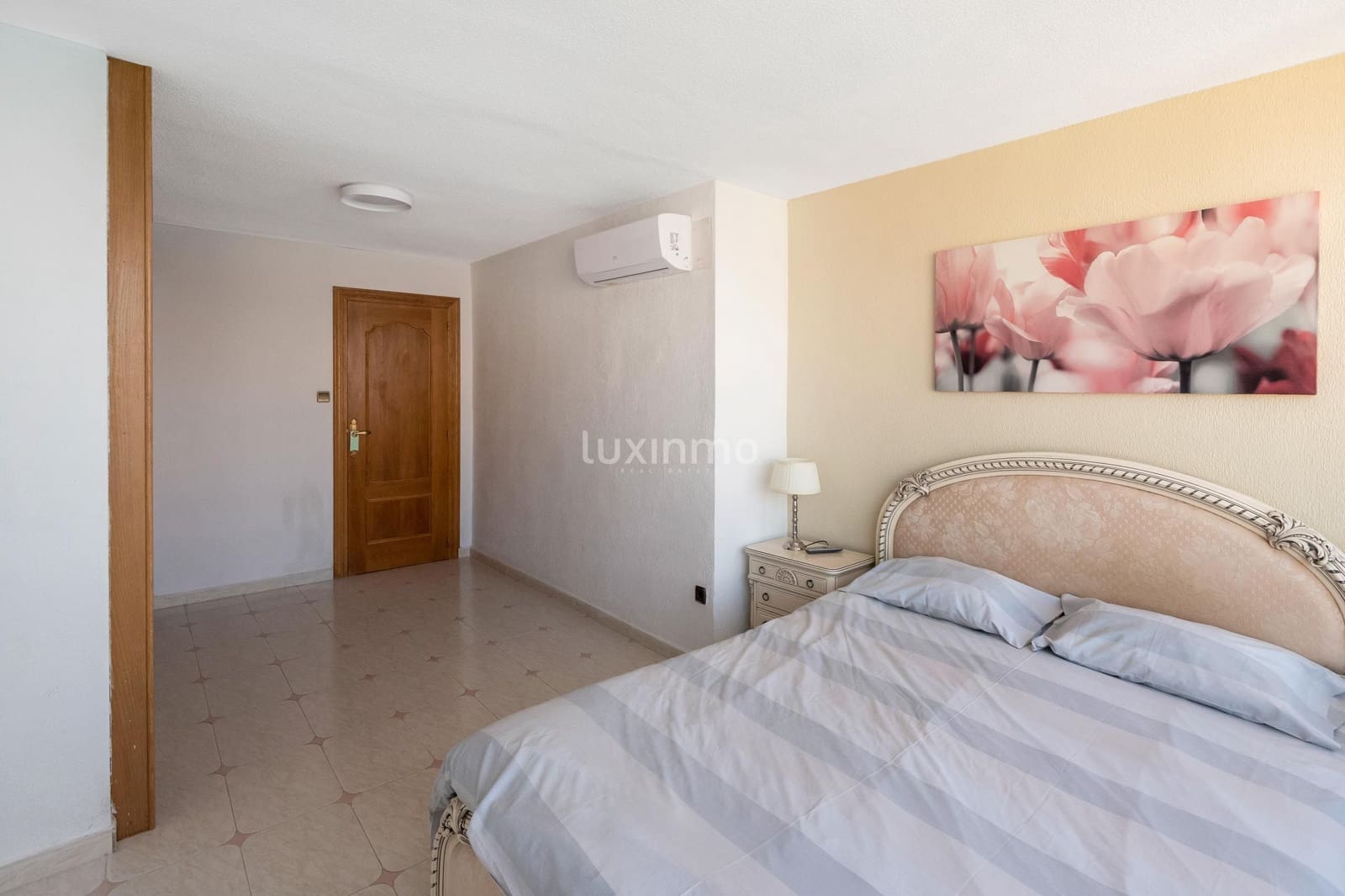 4 bedroom Apartment for sale in Benidorm with pool garage - € 799,000 (Ref: 9499604)