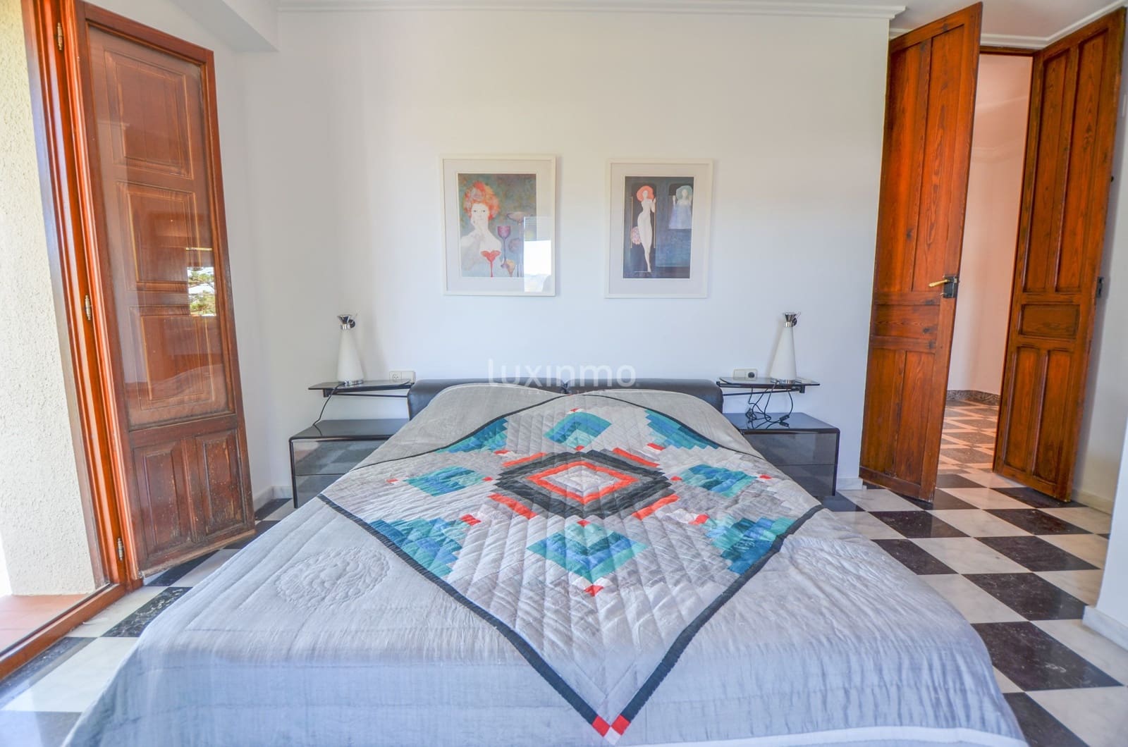 7 bedroom Villa for sale in Pego with pool garage - € 995,000 (Ref: 9499610)