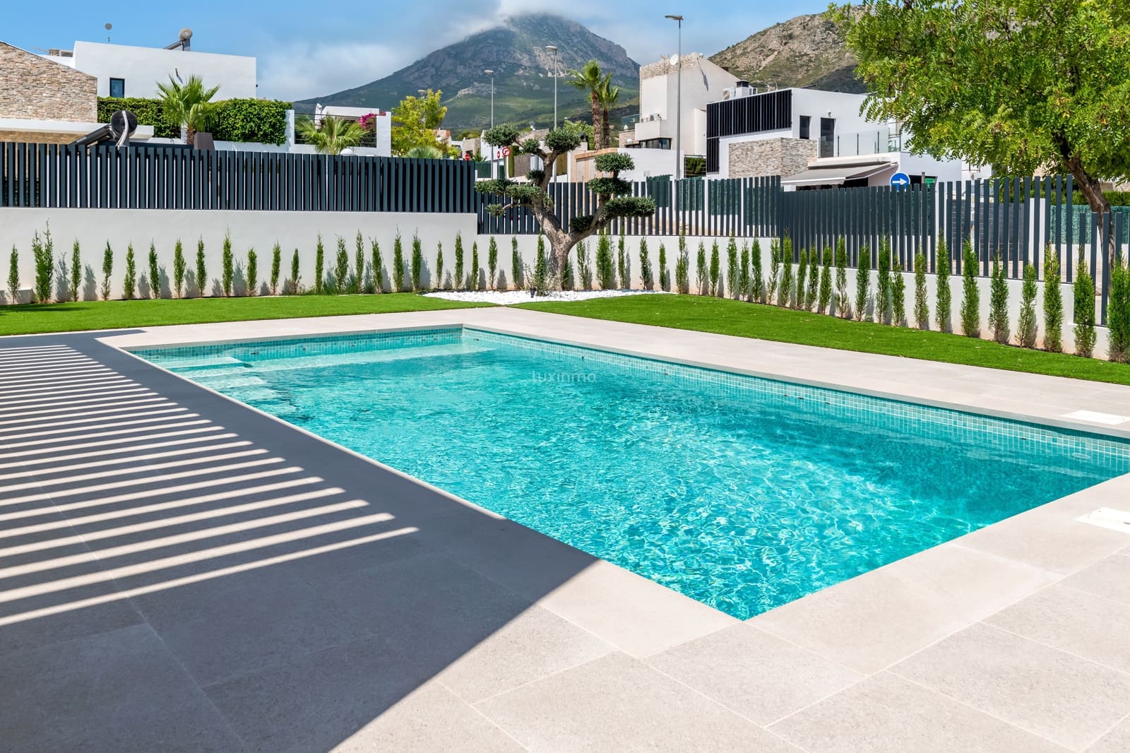 3 sovrum Villa till salu i Polop med pool garage - 550 000 € (Ref: 9500996)