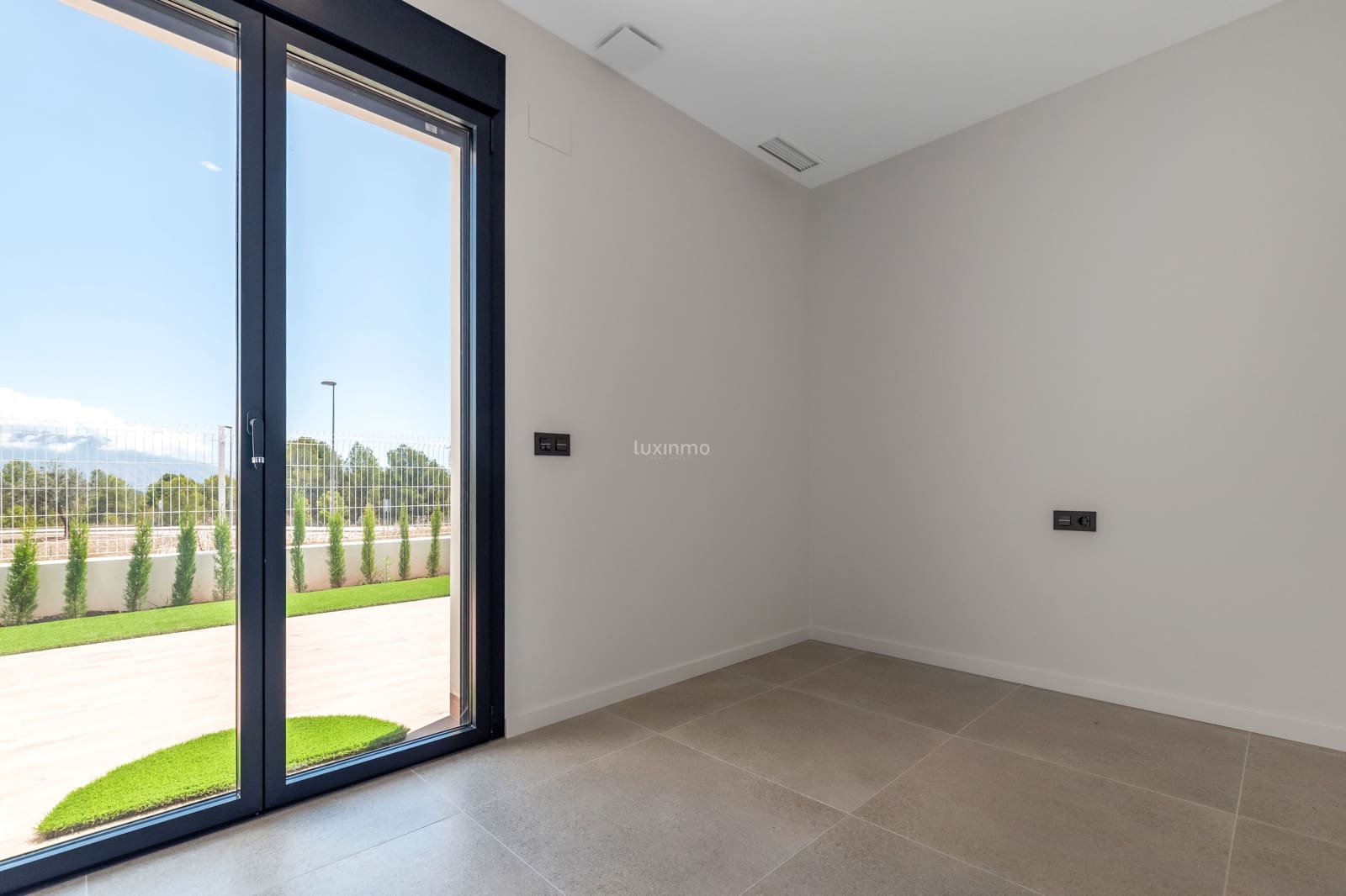 3 sovrum Villa till salu i Polop med pool garage - 550 000 € (Ref: 9500996)