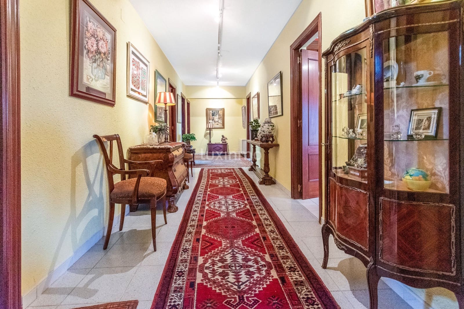 5 bedroom Villa for sale in Alfaz del Pi / L'Alfas del Pi with pool garage - € 725,000 (Ref: 9501013)