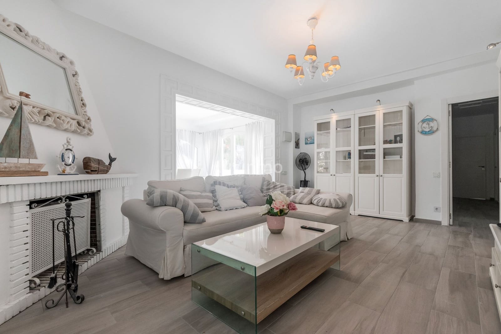 4 bedroom Villa for sale in Altea with pool garage - € 645,000 (Ref: 9501018)