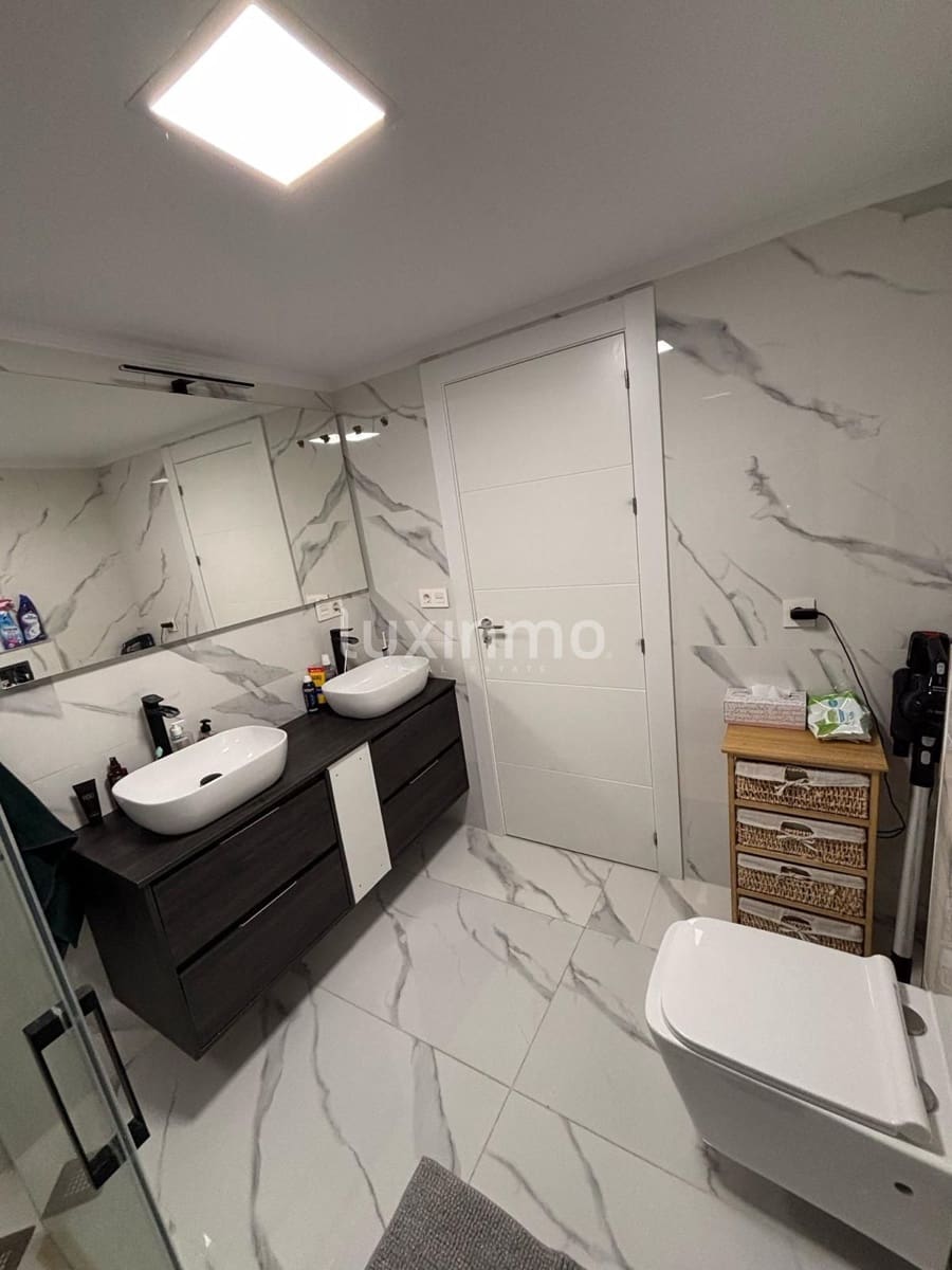 3 bedroom Penthouse for sale in Finestrat with pool - € 380,000 (Ref: 9504707)