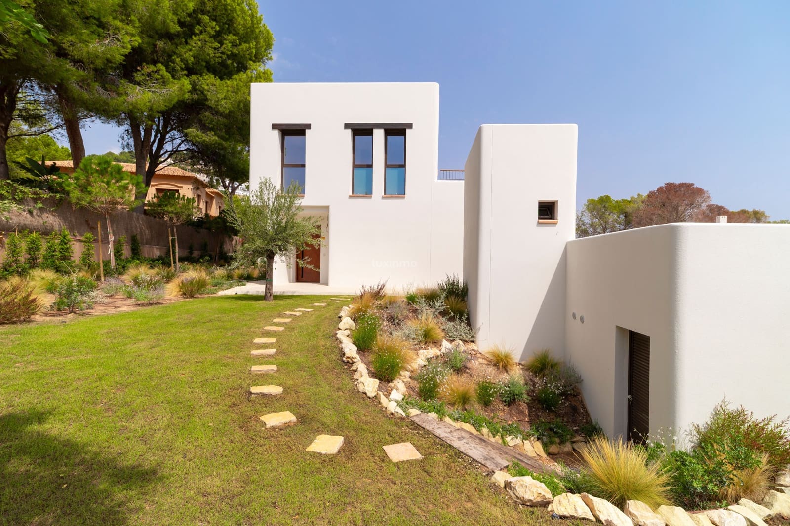 3 soveværelse Villa til salg i Moraira med swimmingpool garage - € 1.690.000 (Ref: 9504708)