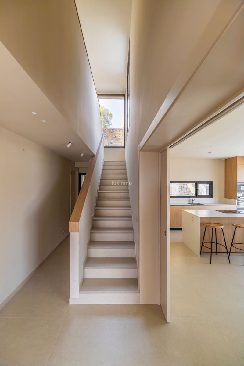 4 soveværelse Villa til salg i Moraira med swimmingpool garage - € 1.690.000 (Ref: 9504709)