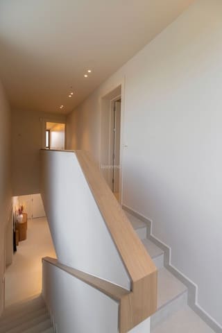 3 soverom Villa til salgs i Moraira, Teulada-Moraira med svømmebasseng garasje - € 1 750 000 (Ref: 9504711)