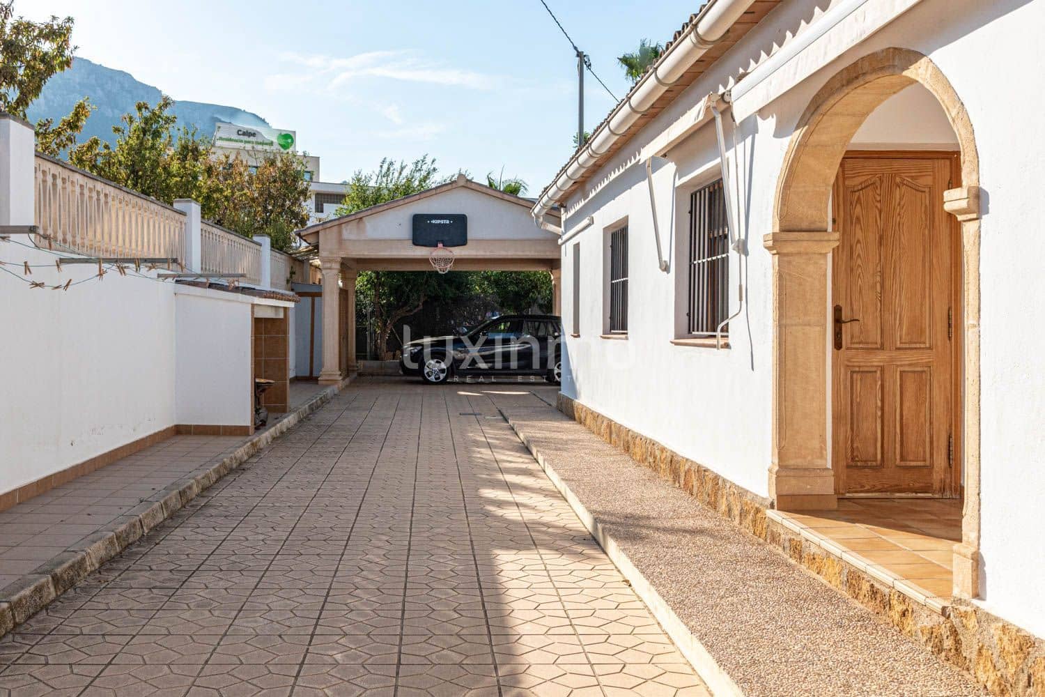 3 bedroom Villa for sale in Calpe / Calp with pool garage - € 850,000 (Ref: 9508164)