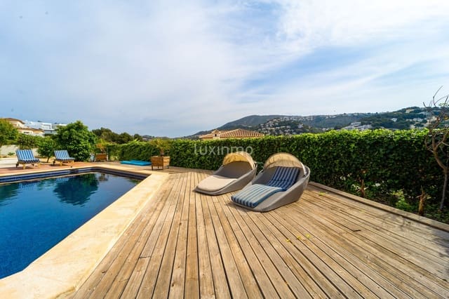 4 camera da letto Villa in vendita in Teulada Pueblo, Teulada-Moraira con piscina garage - 850.000 € (Rif: 9508187)