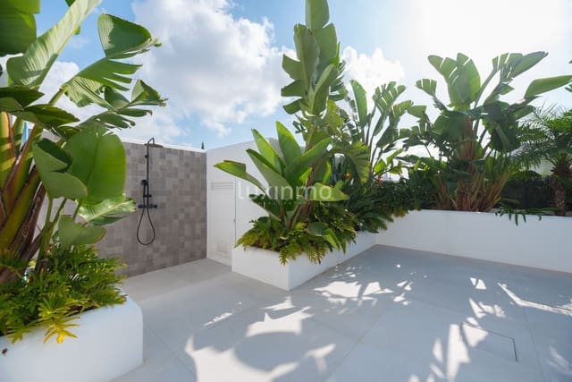 4 bedroom Villa for sale in San Jose / Sant Josep de Sa Talaia with pool garage - € 2,950,000 (Ref: 9511321)