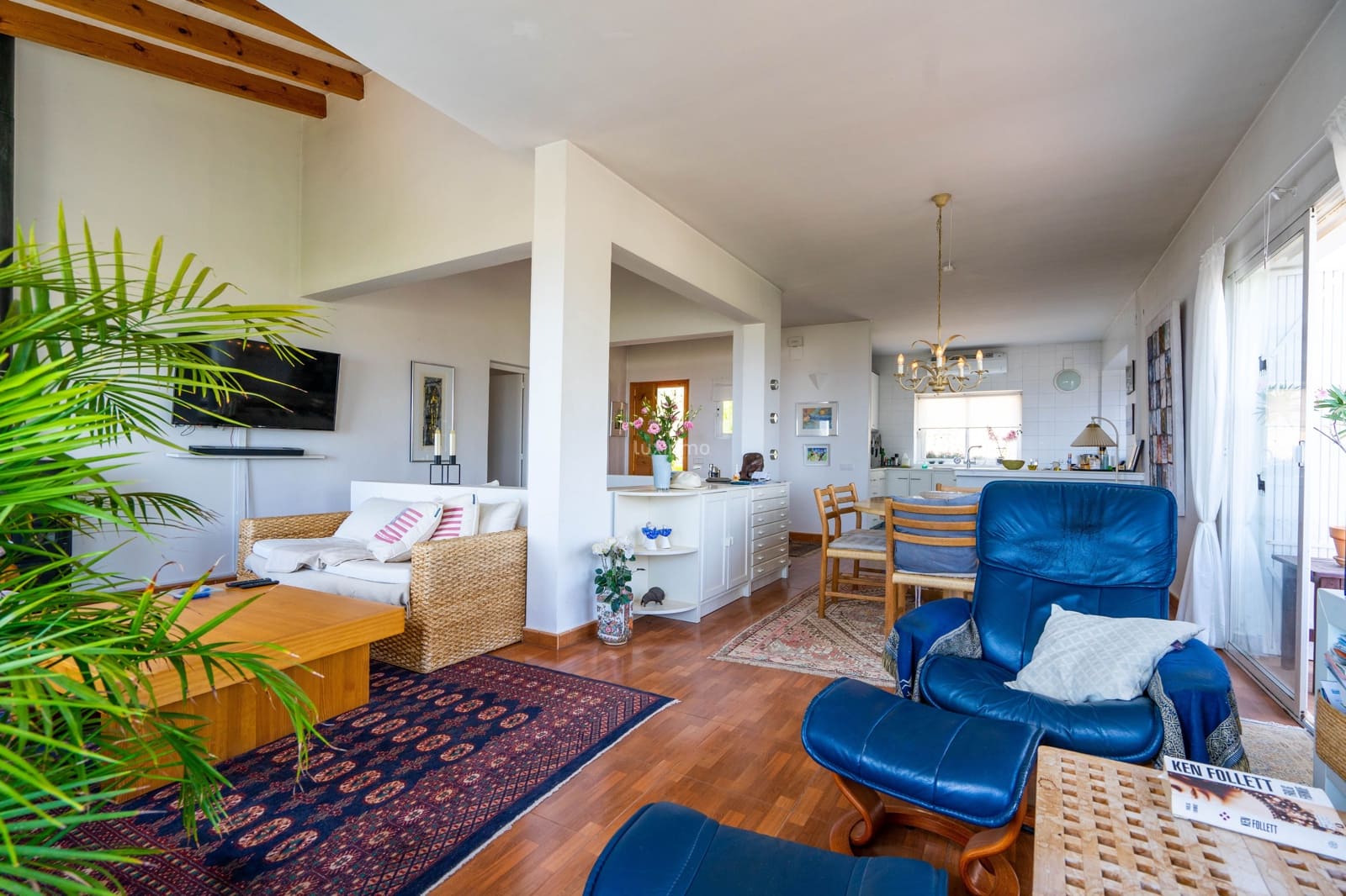 6 bedroom Villa for sale in Calpe / Calp with garage - € 795,000 (Ref: 9511872)