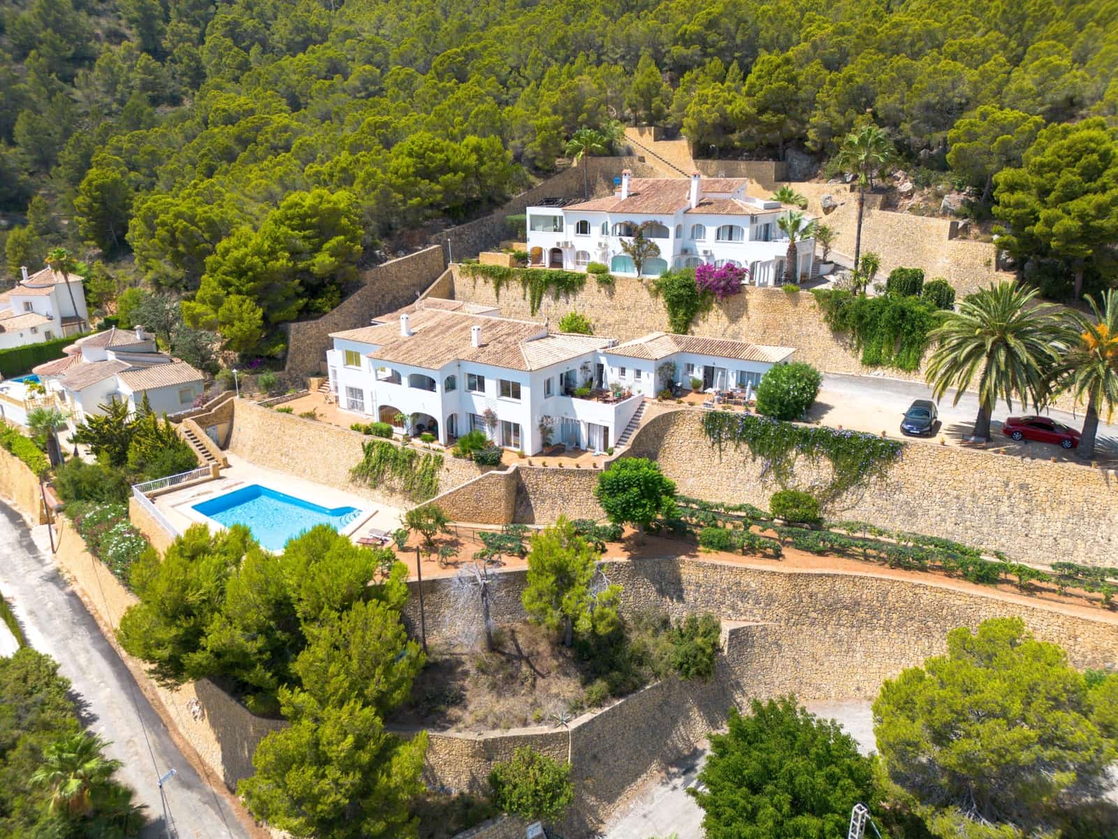 6 bedroom Villa for sale in Calpe / Calp with garage - € 795,000 (Ref: 9511872)