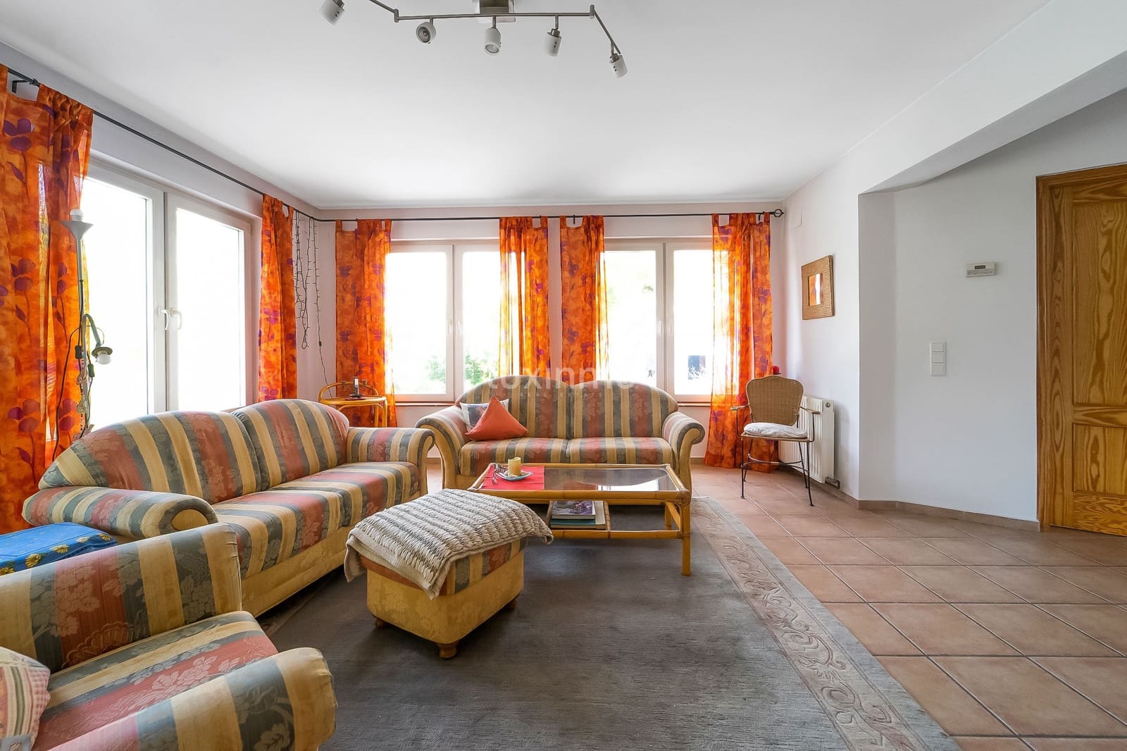 6 bedroom Villa for sale in Altea with pool garage - € 740,000 (Ref: 9511881)