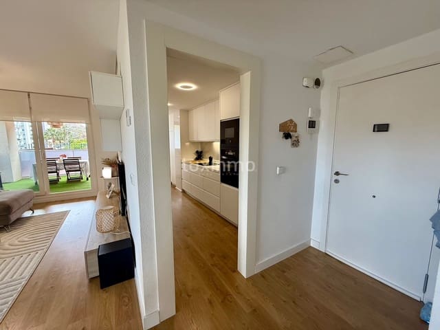 Apartamento de 3 habitaciones en La Villajoyosa / Vila Joiosa en venta con piscina garaje - 335.000 € (Ref: 9518336)