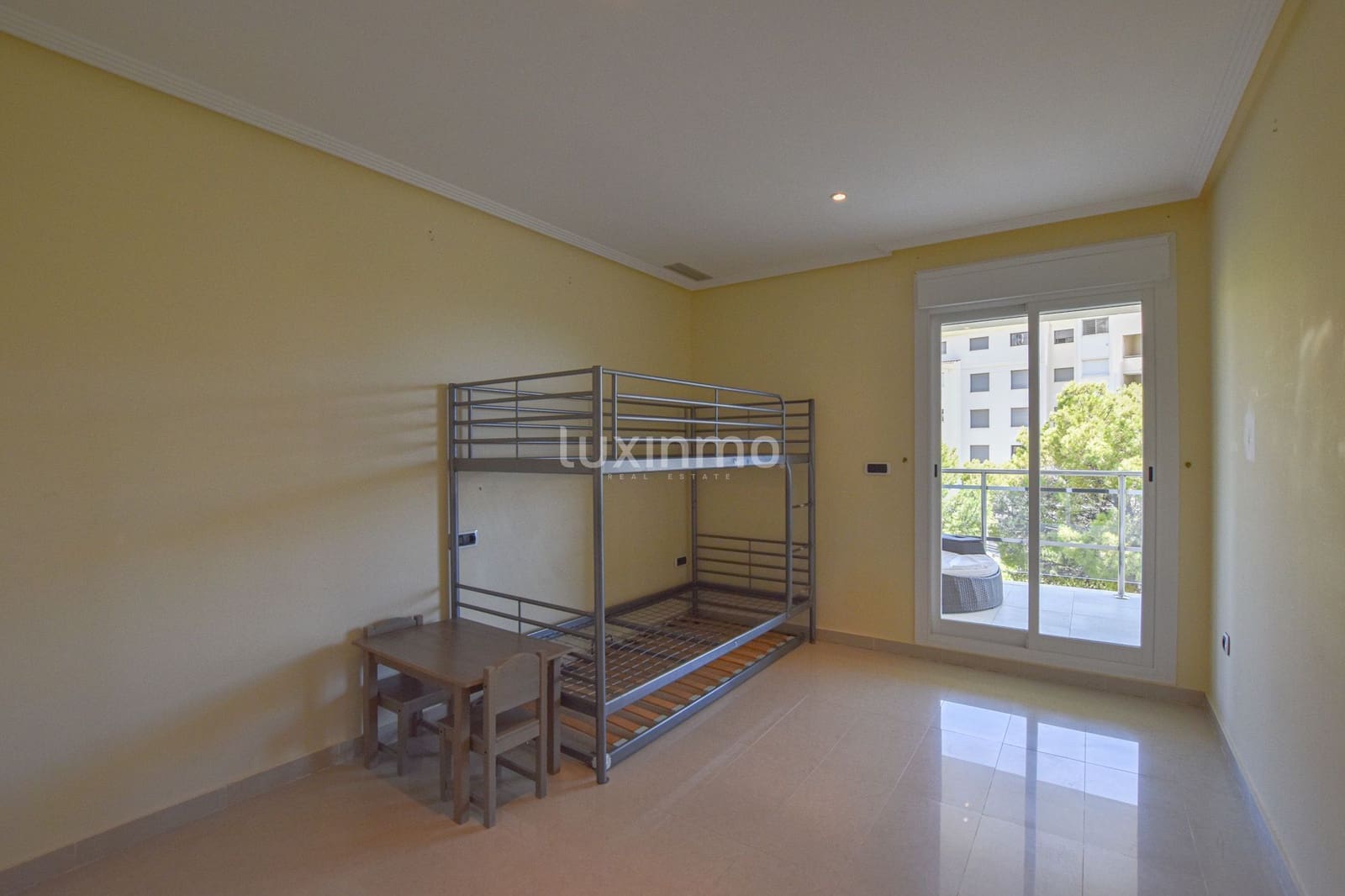 5 soveværelse Rækkehus til salg i Altea med swimmingpool garage - € 540.000 (Ref: 9518351)