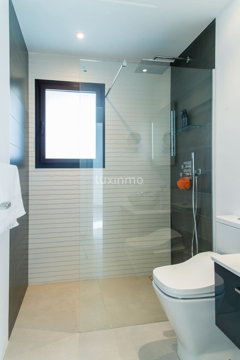 4 sovrum Villa till salu i Benitachell / Benitatxell med pool garage - 749 000 € (Ref: 9518362)