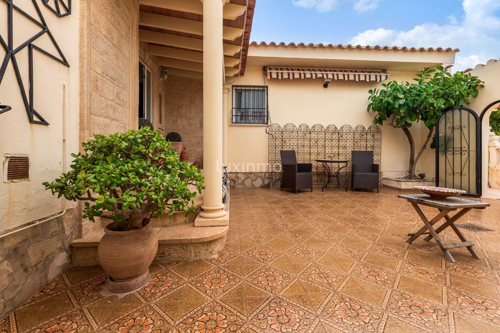 3 Zimmer Villa zu verkaufen in Alfaz del Pi / L'Alfas del Pi mit Pool - 565.000 € (Ref: 9518384)