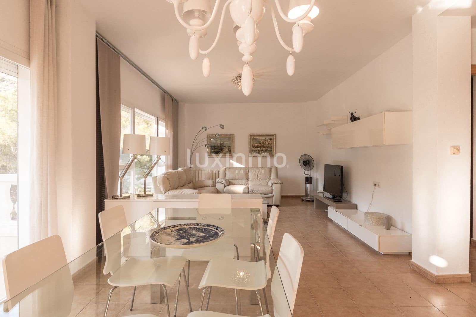 3 bedroom Villa for sale in Altea with pool garage - € 785,000 (Ref: 9520626)
