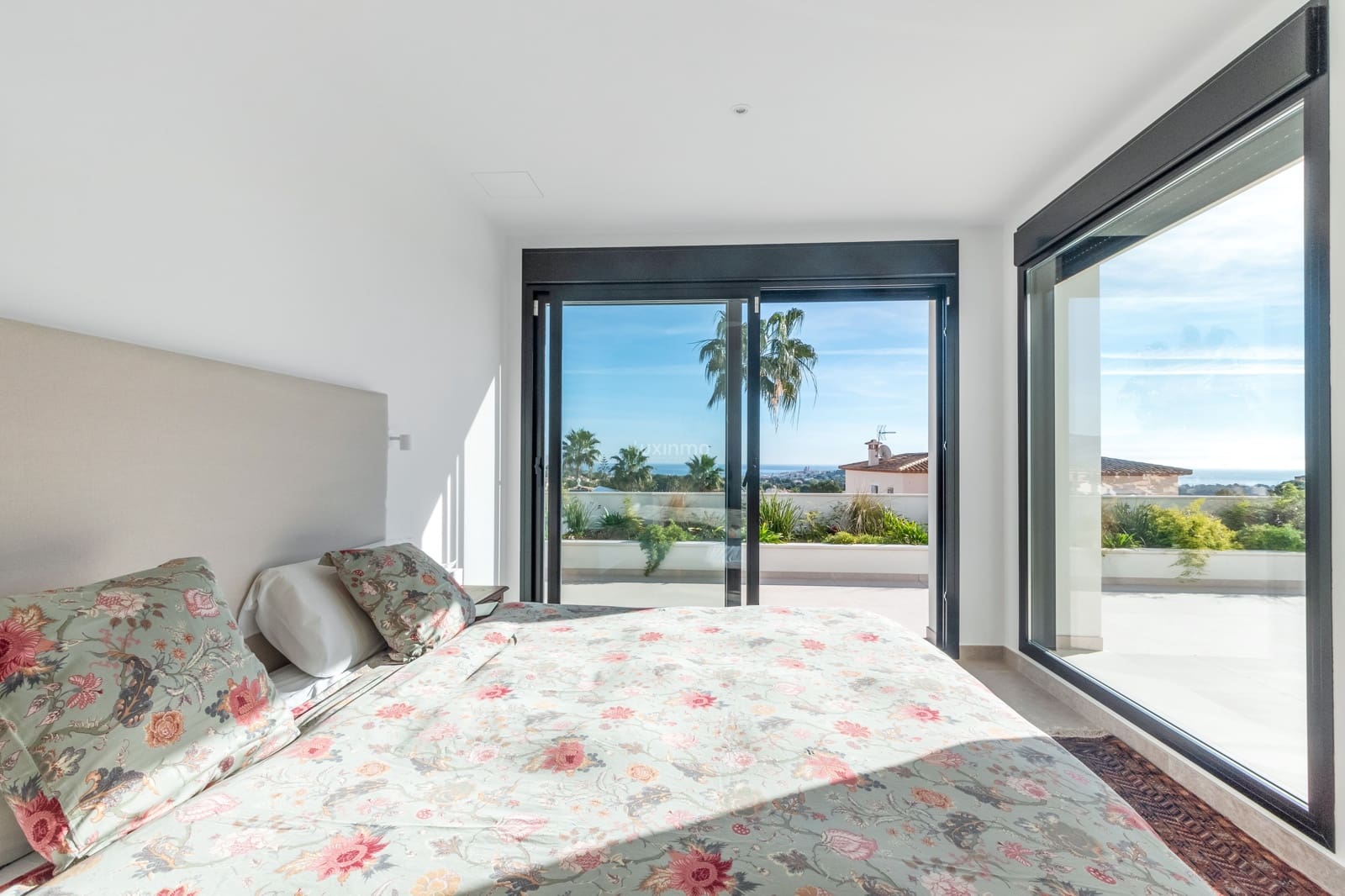 4 bedroom Villa for rent in La Nucia with pool garage - € 5,500 (Ref: 9523479)