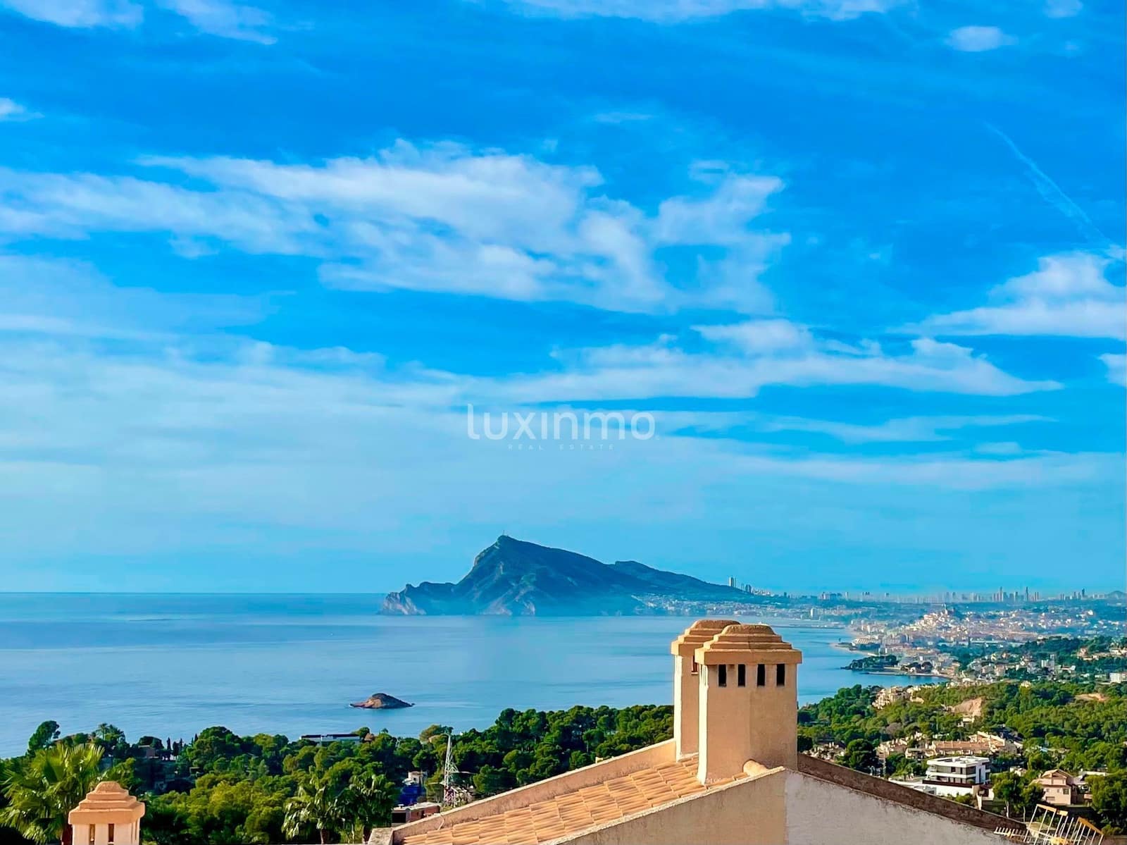 4 soveværelse Rækkehus til salg i Altea med swimmingpool garage - € 520.000 (Ref: 9523830)