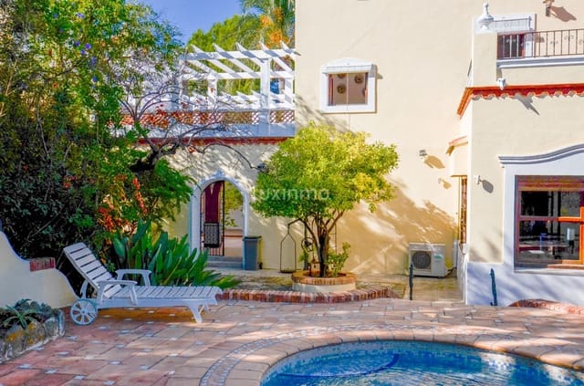 7 chambre Villa/Maison à vendre à Pego avec piscine garage - 995 000 € (Ref: 9523844)