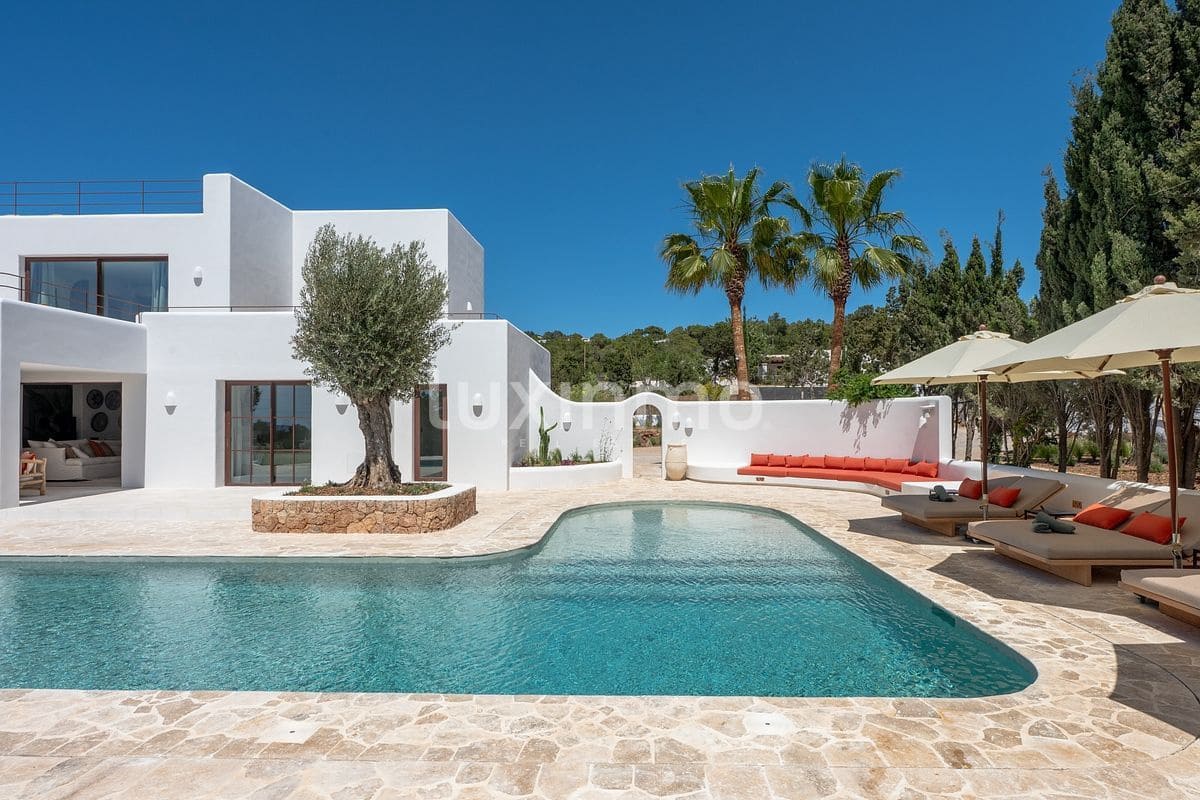 6 soveværelse Villa til salg i Sant Antoni de Portmany med swimmingpool - € 6.900.000 (Ref: 9525703)