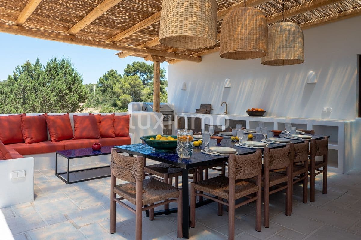 6 soveværelse Villa til salg i Sant Antoni de Portmany med swimmingpool - € 6.900.000 (Ref: 9525703)