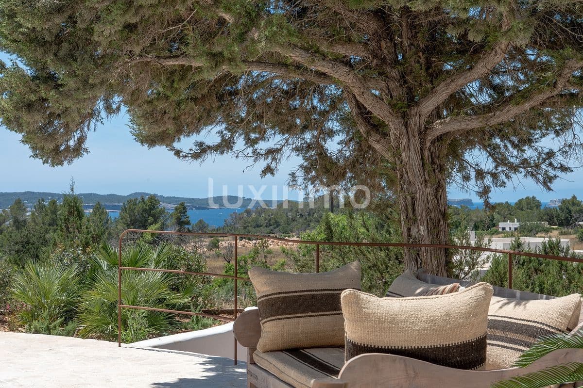 6 soveværelse Villa til salg i Sant Antoni de Portmany med swimmingpool - € 6.900.000 (Ref: 9525703)