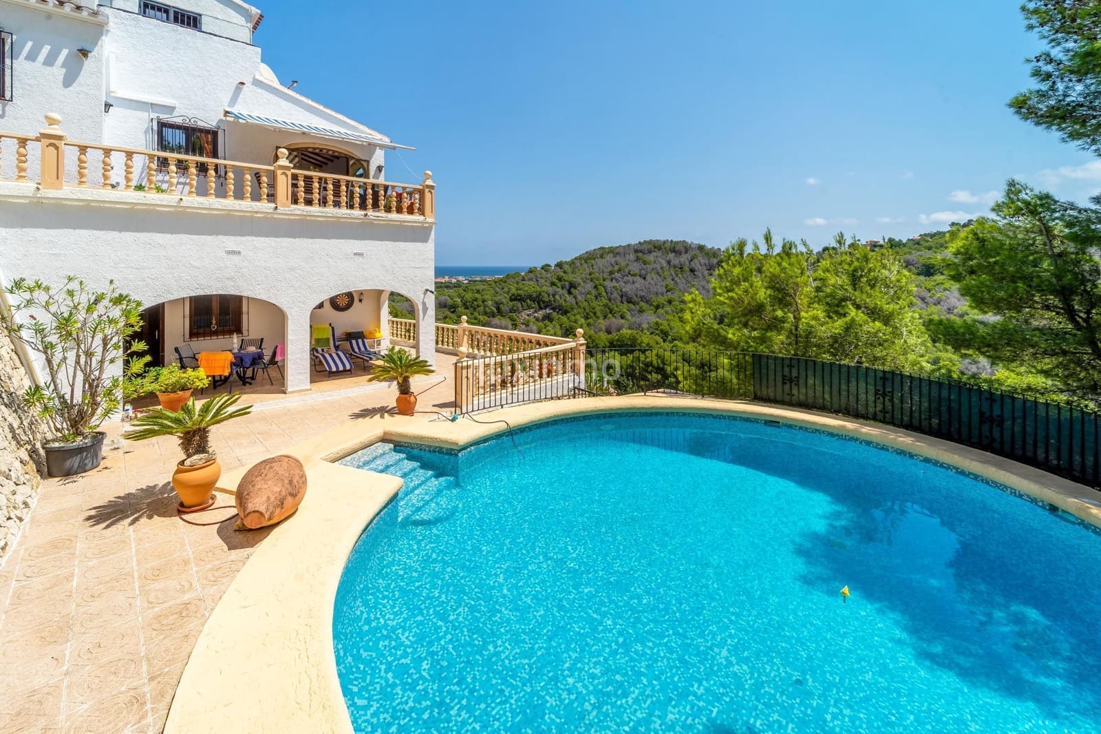 4 slaapkamer Villa te koop in Javea / Xabia met zwembad garage - € 749.000 (Ref: 9533075)