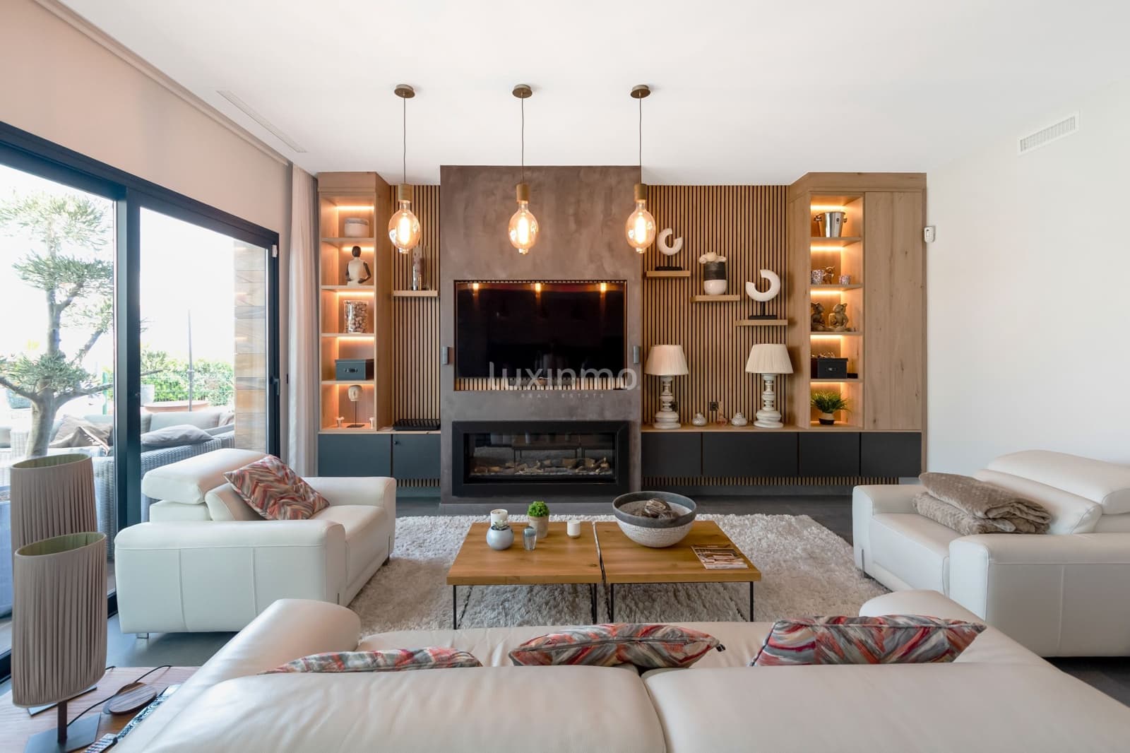 2 slaapkamer Villa te koop in Finestrat met zwembad garage - € 680.000 (Ref: 9535452)