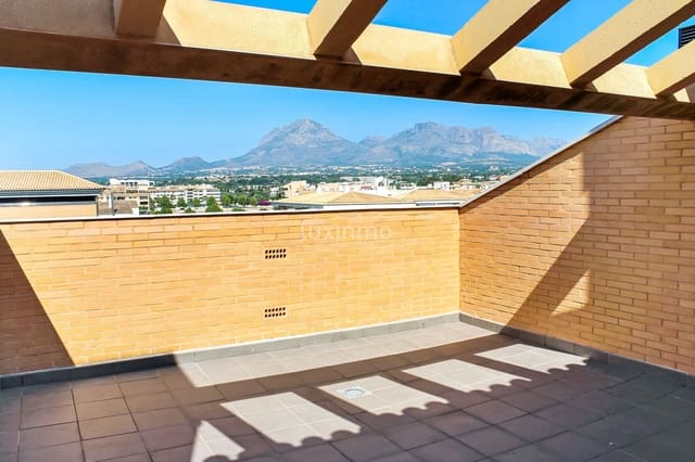 Ático de 1 habitación en Alfaz del Pi / L'Alfàs del Pi en venta con piscina garaje - 426.000 € (Ref: 9535463)