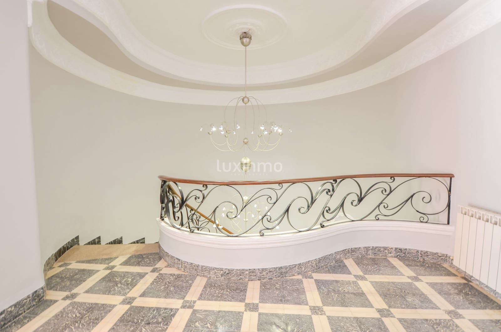 7 sovrum Villa till salu i Pego med pool garage - 995 000 € (Ref: 9535469)